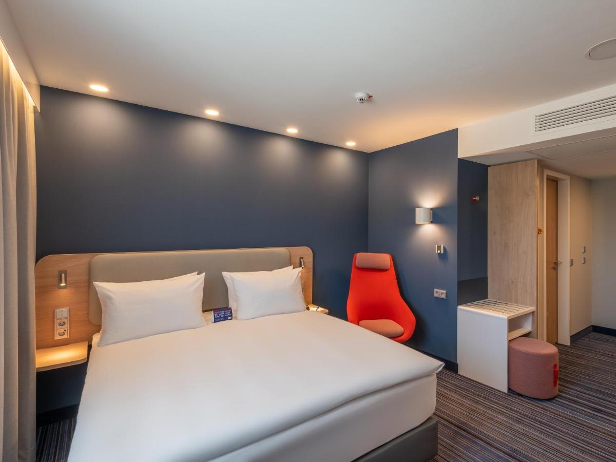 Holiday Inn Express - Hamburg South A7-As42 By Ihg Egestorf Extérieur photo
