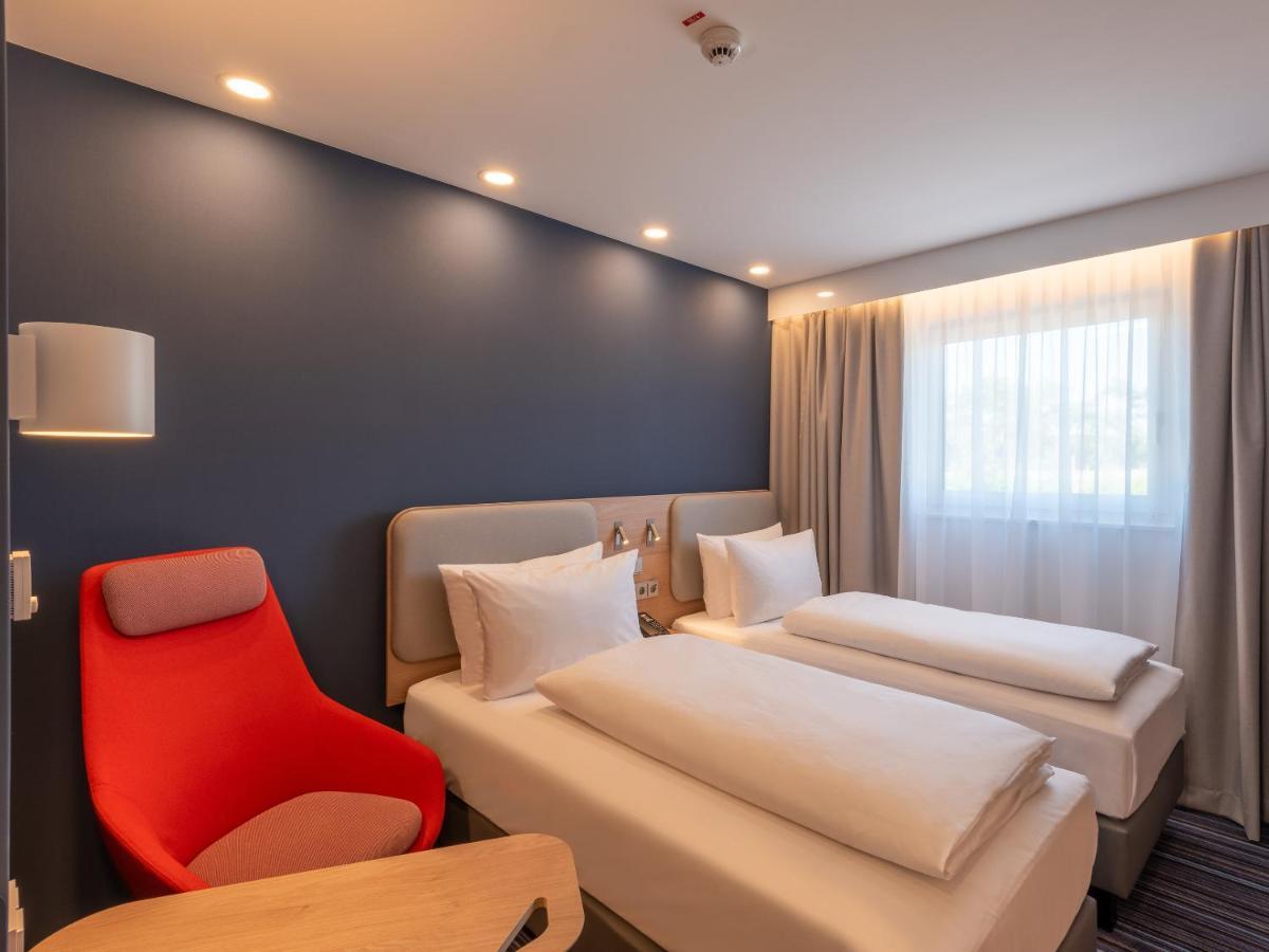 Holiday Inn Express - Hamburg South A7-As42 By Ihg Egestorf Extérieur photo