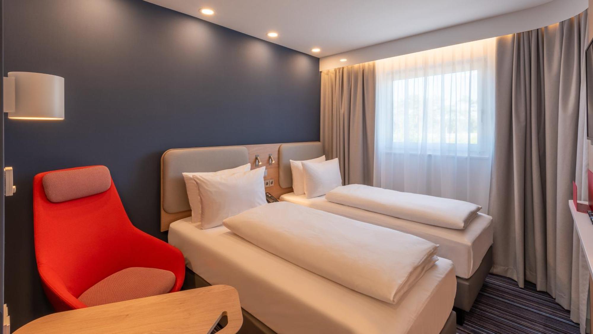 Holiday Inn Express - Hamburg South A7-As42 By Ihg Egestorf Extérieur photo