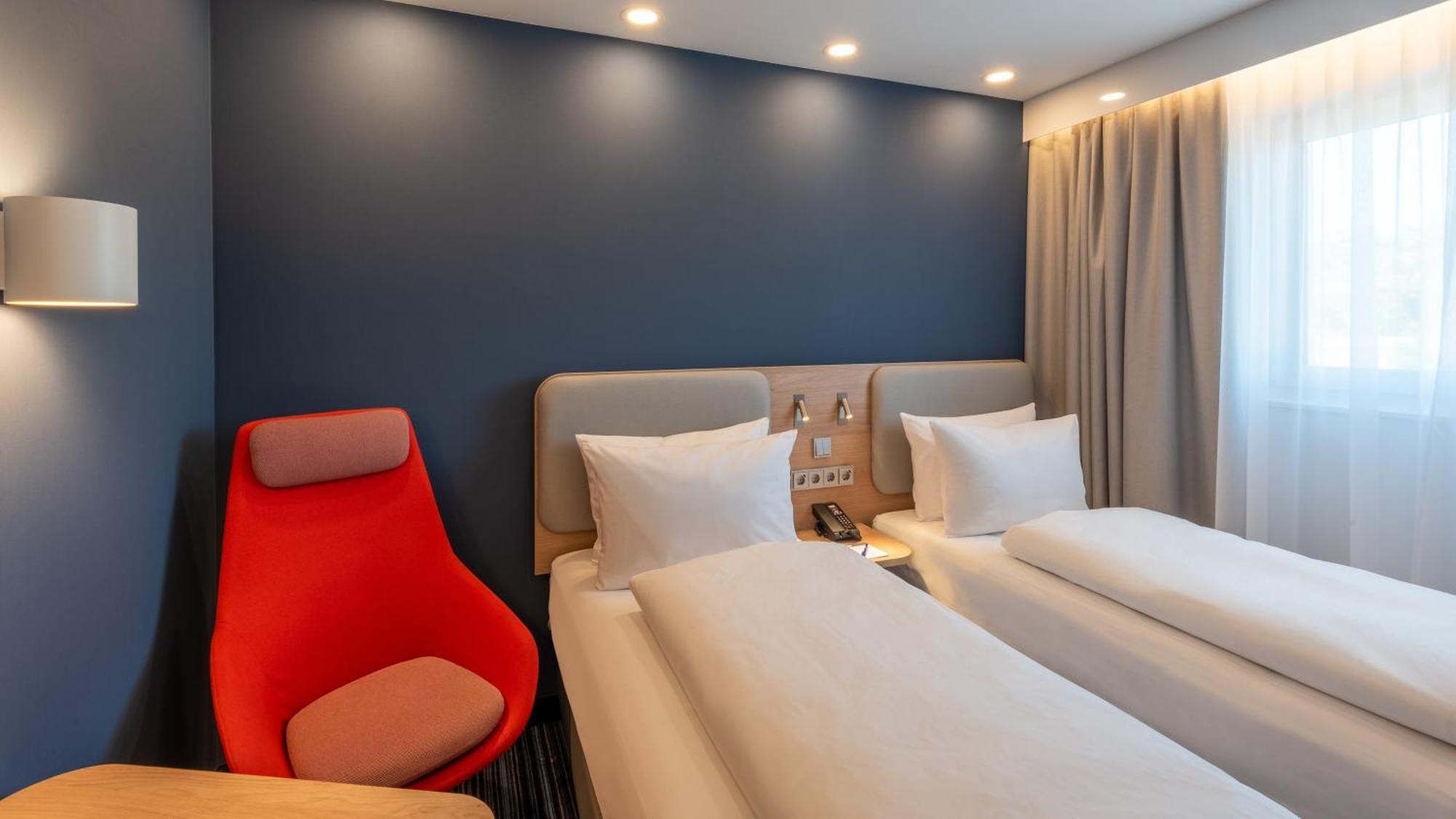 Holiday Inn Express - Hamburg South A7-As42 By Ihg Egestorf Extérieur photo