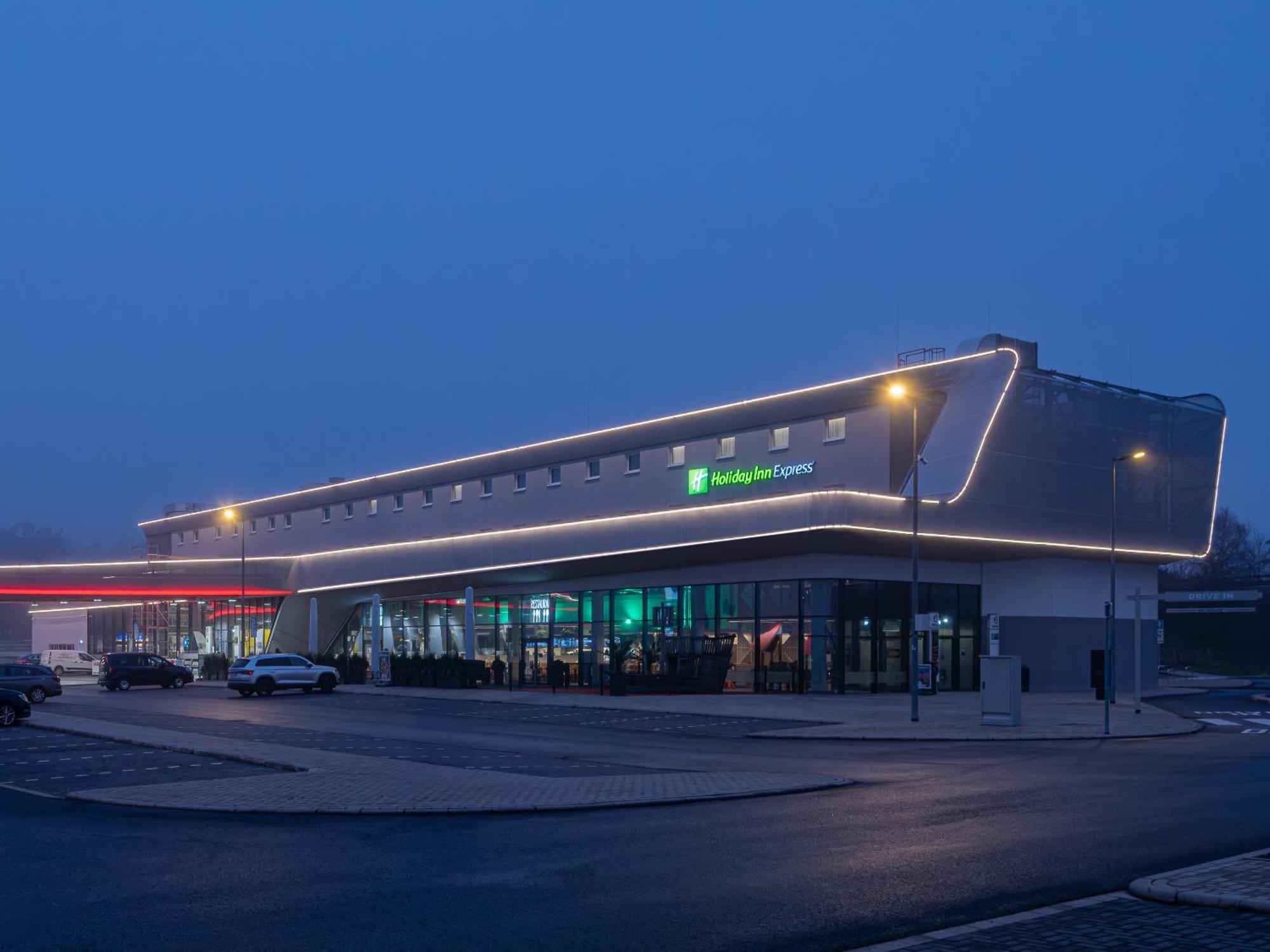Holiday Inn Express - Hamburg South A7-As42 By Ihg Egestorf Extérieur photo